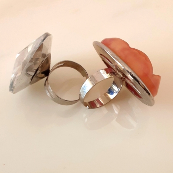 FASHION RINGS HOT ICE & PEACH ADJUSTABLE - Picture 3 of 3